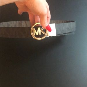 Michael kors belt